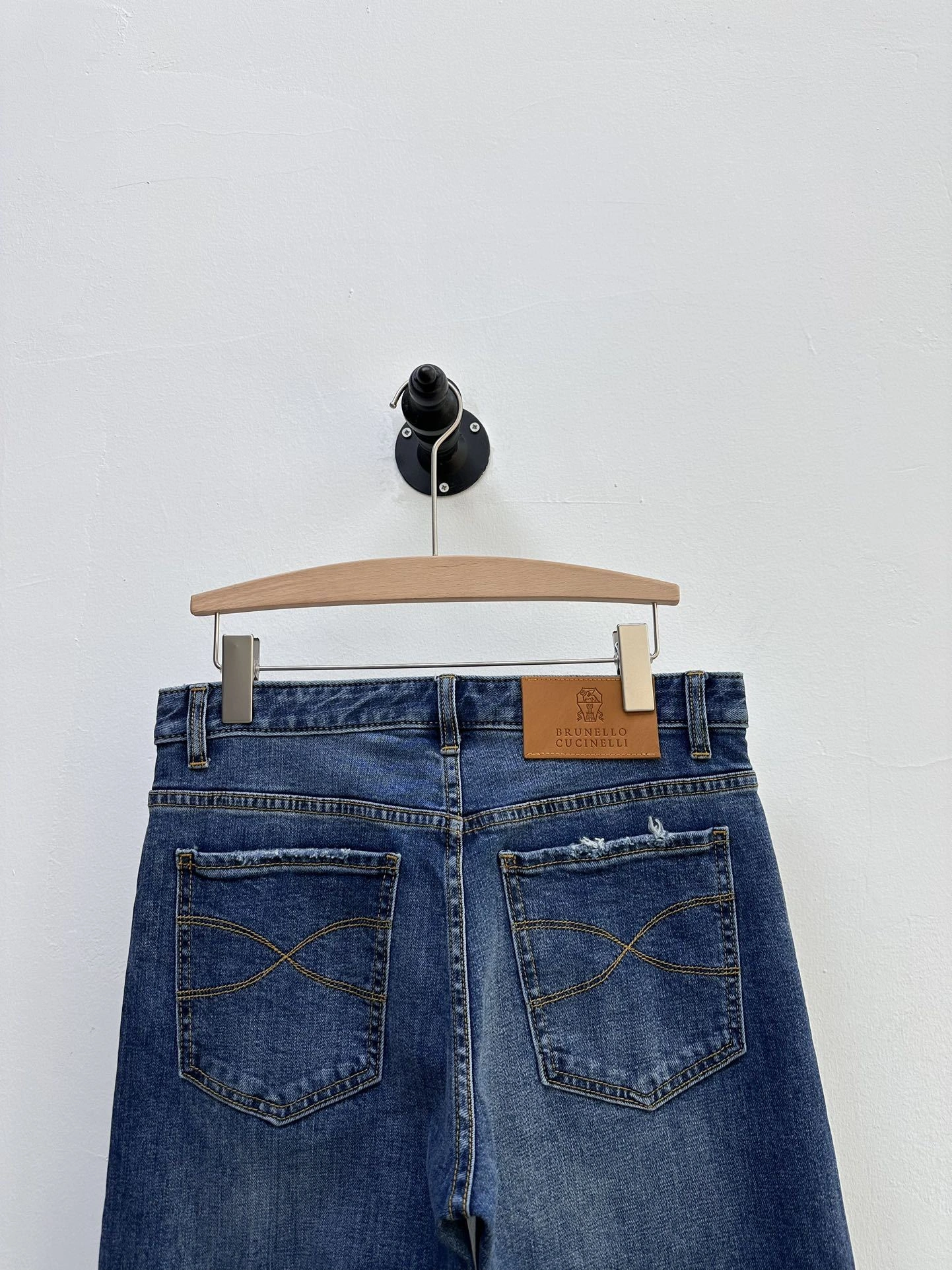 wg.luxury- 2ru9588o item:D-F054J1339